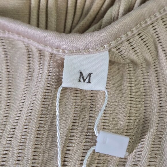 NWT Beige Textured Sleeveless Tank Top with Ring Strap Detail - Size Medium - Picture 5 of 7